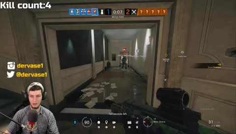 Come say hi | Playing on a joystick