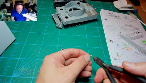 [CZ/ENG]  UHD webcam, 1/35, Tiger I Late,Twitch Scale Model Club