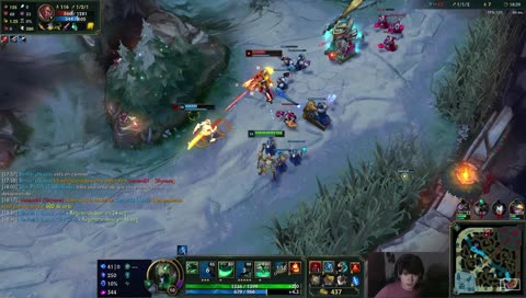 Chairos jugando Fortnite con los pies