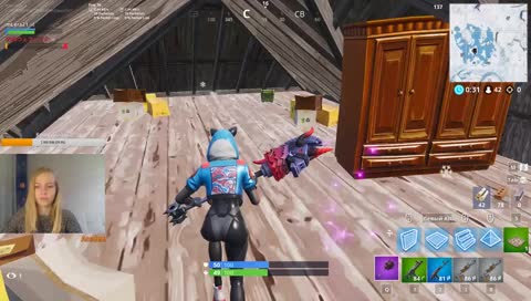 Сплю и играю, не знаю что больше  (ﾉ´ヮ)ﾉ*: ･ﾟ