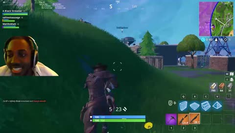 Balloon boy strikes again