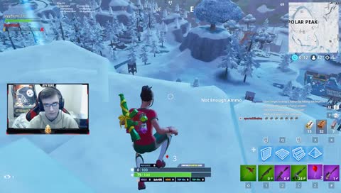 Retired Infinity Blade pro plays Fortnite 