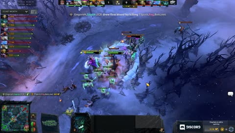 No puedo creer que esta wuea no sea SUMMIT! Dota Cup - Dia 1
