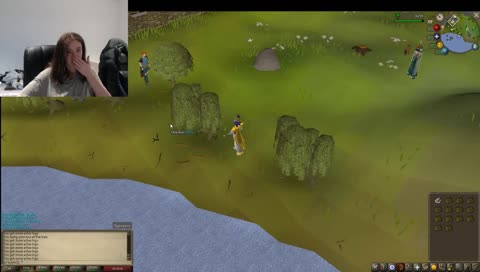 Girlfriend playing OSRS 