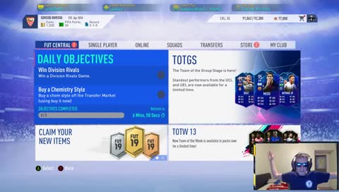 Azt hiszi a pilu hogy vicces😜😜🤣🤣