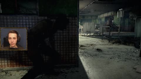 [DE] Stacheldraht und jede Menge Blut...