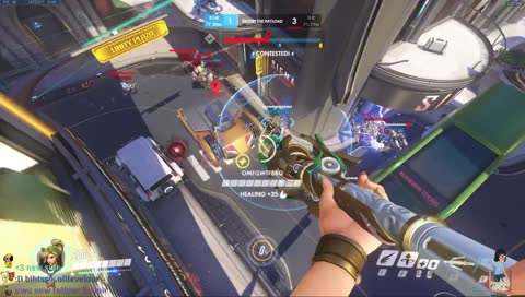 Mercy vs. Roadhog 
