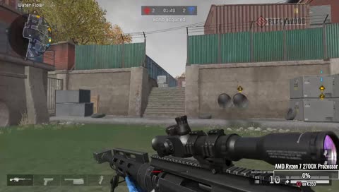 Der Bot lässt sich Messern xD Da war wohl das Aim weg