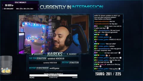 Naireks er bltit !senil - !jul - Giveaway HVER stream i Desember! - 200 SUBS!