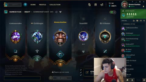 Skin giveaways every 100 followers. 1 million followers I get Karthus scythe tattoo on my face