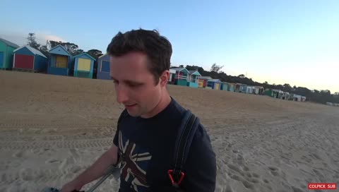 Gimmie dat Gold [ɐᴉlɐɹʇsnɐ] KKrikey