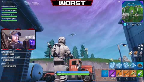 Hawt drops, RIP in the chat  | ¡Twitch Prime |