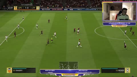 INTENTANDO SOLUCIONAR ESTE FUTCHAMPIONS...