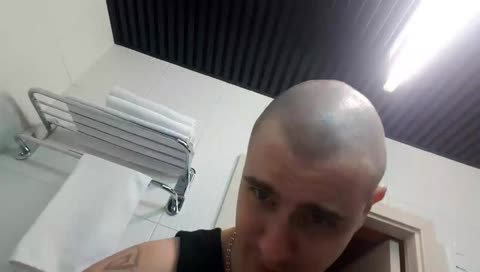 Fr_Steph;  On perd pas des paris a la con nous?