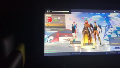 bigjhiygggydhggy’s mobile stream