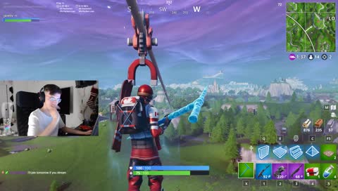 Josh is good at fortnite