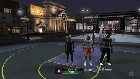 Streaking on 3s, pull up! Shifty the god