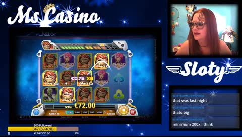 🔥 All girls playing slots 🔥