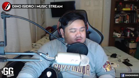 Hey! So I`ve heard of Twitch Sings...