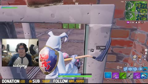 Man child shows off ego in fortnite game