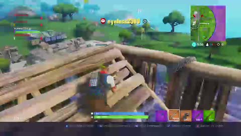 pero si es el fortnite!! juguemos! :)