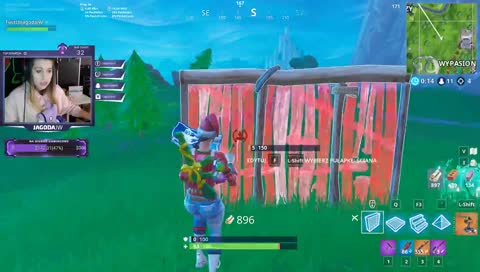 TESTUJE NOWY INTERNET 21:30 CZWARTEK <3