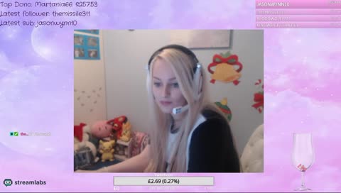 🔴NEW SUB BADGES <3 1.5k follows for Christmas??? <3 [Subs get snapchat] #SkittyGang <3