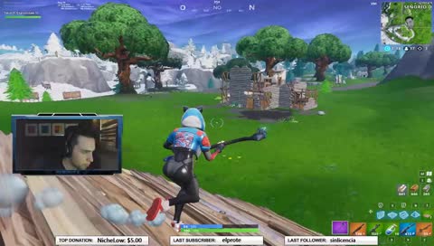 ULTIMO STREAM DEL AÑO? / Twitter @EspumitaRL