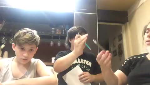 Transmisión móvil de bombardero7