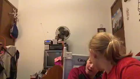 kylee_claire’s mobile stream