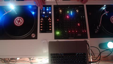 best chill music feat. DJ Jannaki @ FOG Labs