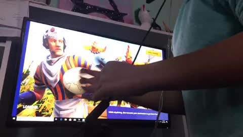 Playing fornite for you girls and guys 