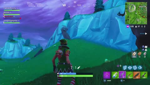 600+ wins - Subs get ornament on tree! #UniSquad Happy Holidays!!