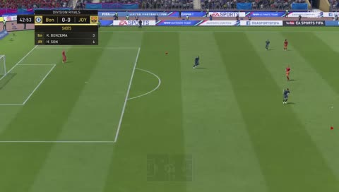 100k giveaway every 10 follows FUT