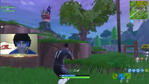 lets get some dubs/ road to 300 followers/!clan in chat