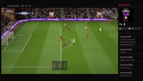 Diffusion PS4 en direct de MOMO-P783