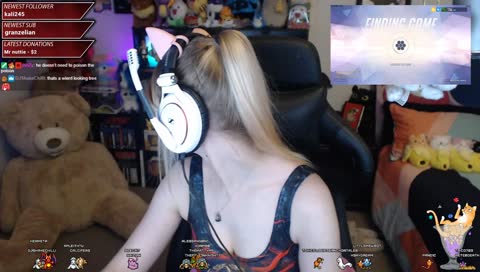 ♥ Hope you had a nice Christmas! Come say hi~  (~‾▿‾)~  Welcome~ Come chat :3 ♥ 