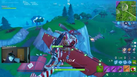 epic streamer plays fortnite