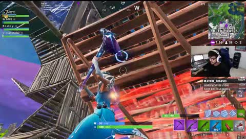 Entra y nos echamos un 1v1 :) / Tw: @LegolazTV