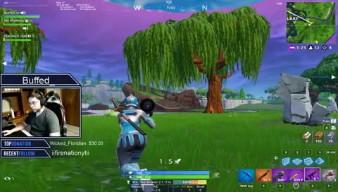 viewer games for a little while and then squads with the boys !join