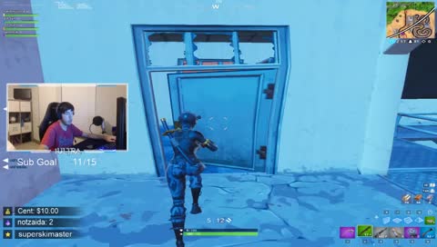 Hey :)  !twitter !sub !prime