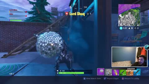 Worst fortnite player on xbox! someone teach me!