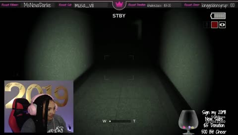Princess scared of lockers