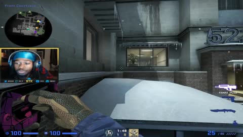 At least we're live boys haHAA !Elo & !YouTube in the chat.