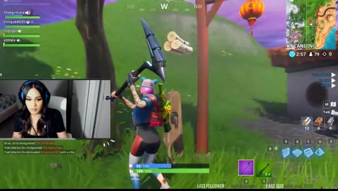 Oh hi there! come chill and chat with ya girl<3