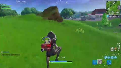 Jugando unas partiditas en solitario y hablando con kinyen