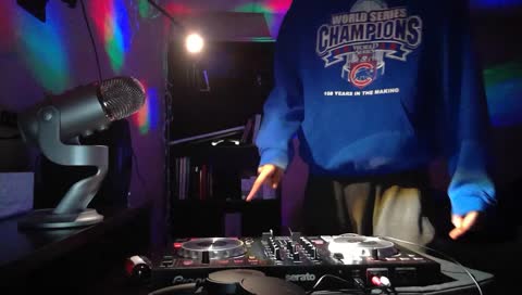 Chicago! DJ SPINNING LIVE - Join the stream