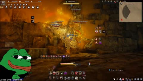 62 Giant <snek> - Warrior, Valk, Tamer Buffs - Giant Still in flame turrets