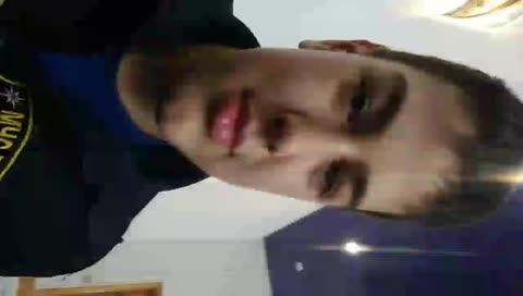 q)(test ili sho?     B) tech