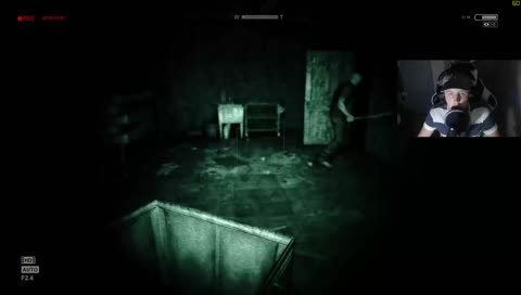 First Time Horror Game 😨😨 | Outlast - Thriller Thursdays |